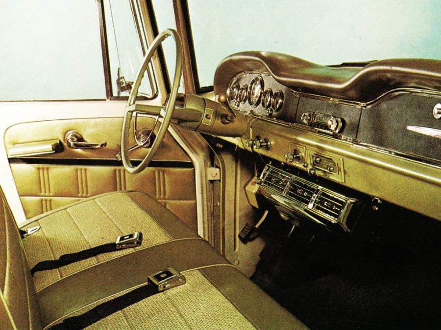  International Custom Pickup 1967 года  (фото 3 из 3)